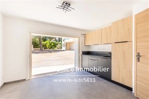 studio à la vente -   83150  BANDOL, surface 22 m2 vente studio - UBI480836024